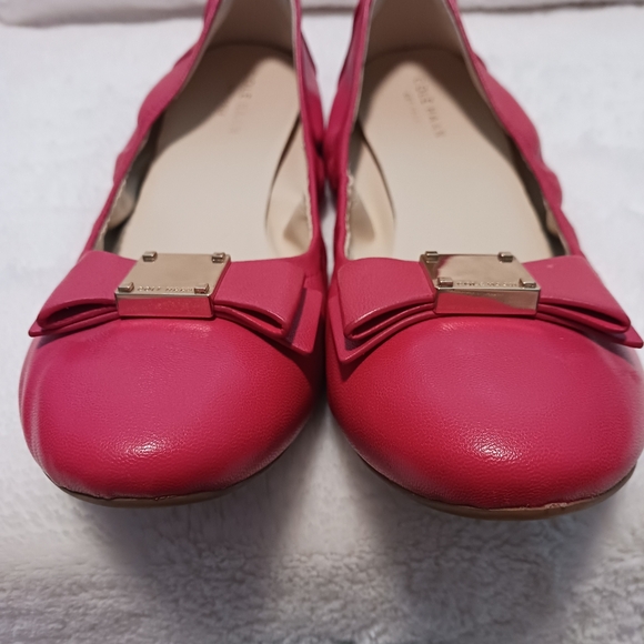 Cole Haan Orange Red Flats with Gold accent Bow detail - Picture 5 of 12
